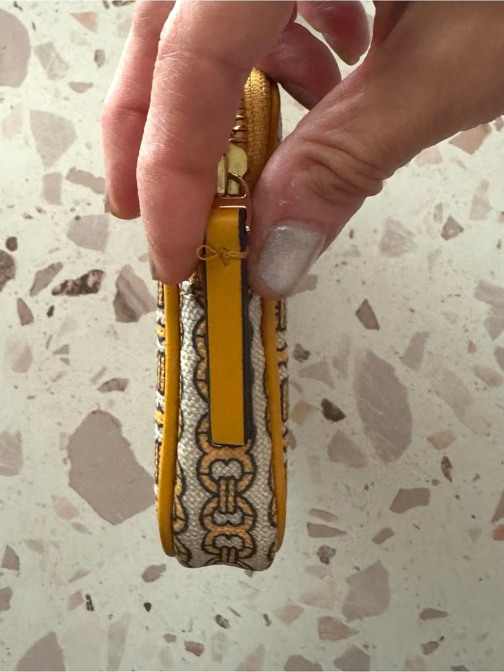 Tory Burch compact tory